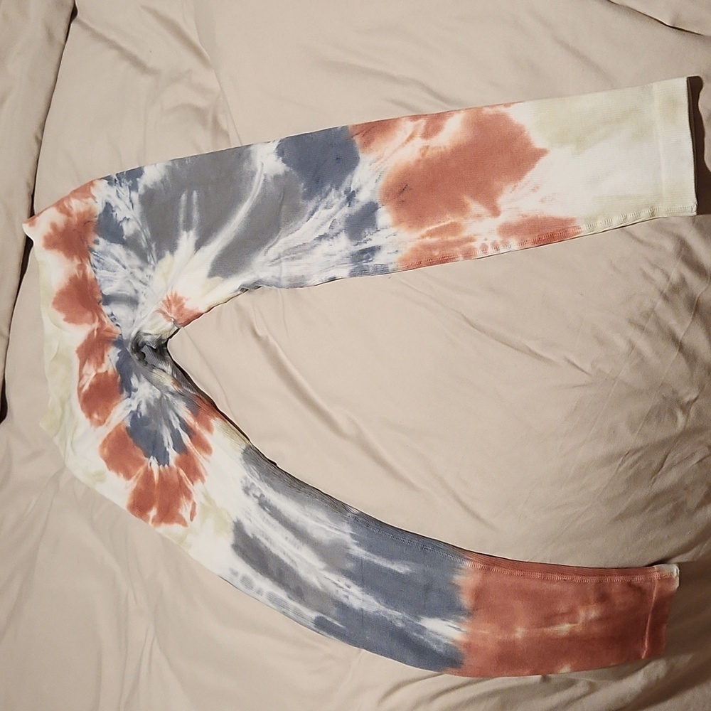 NWOT Spiritual Gangster Tie Dye ribbed leggings